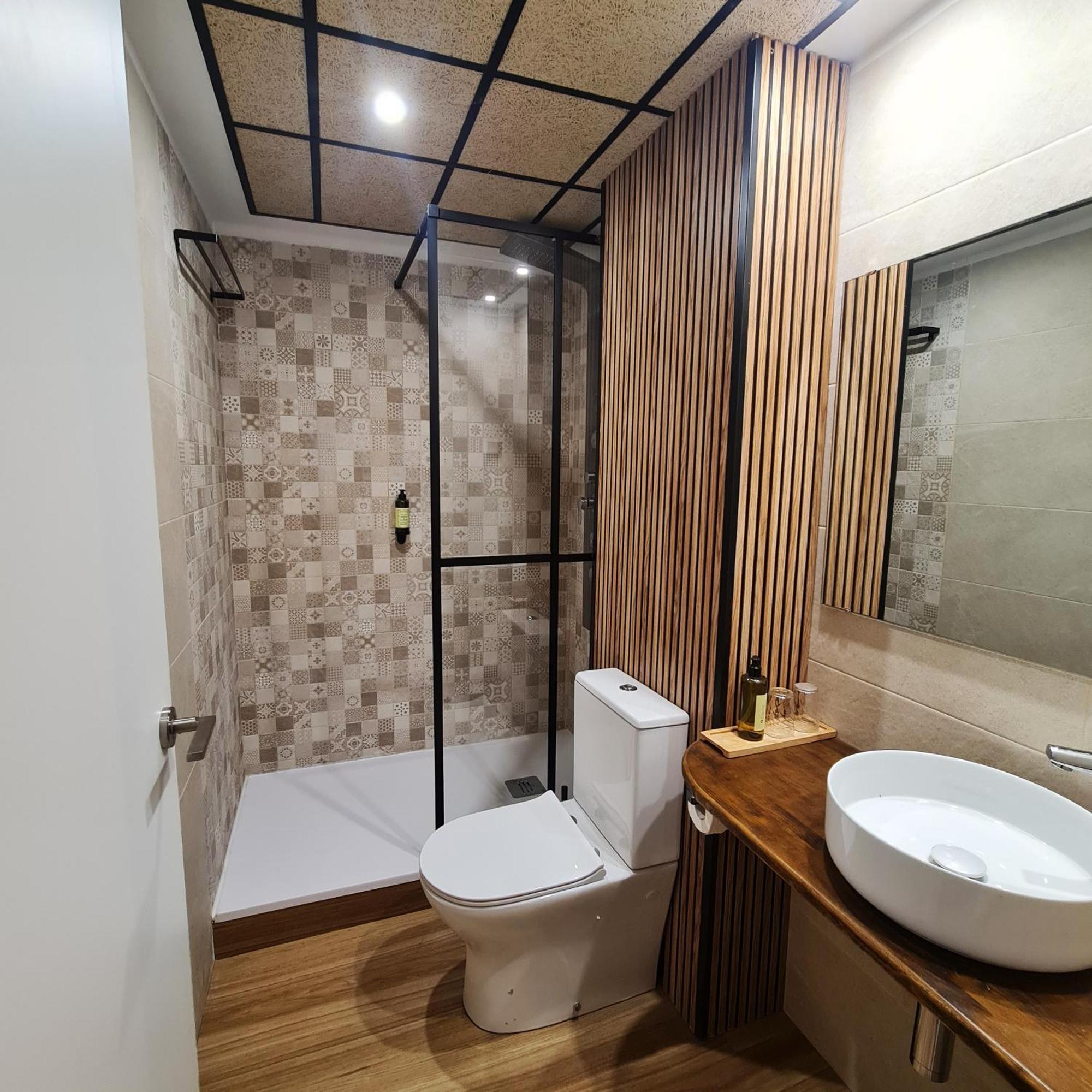 Luxury Green Hostal Madrid Gran Via Esterno foto
